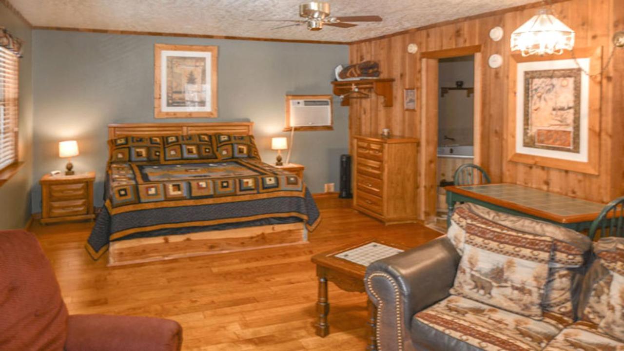 רואידוסו Whispering Pine Cabins מראה חיצוני תמונה